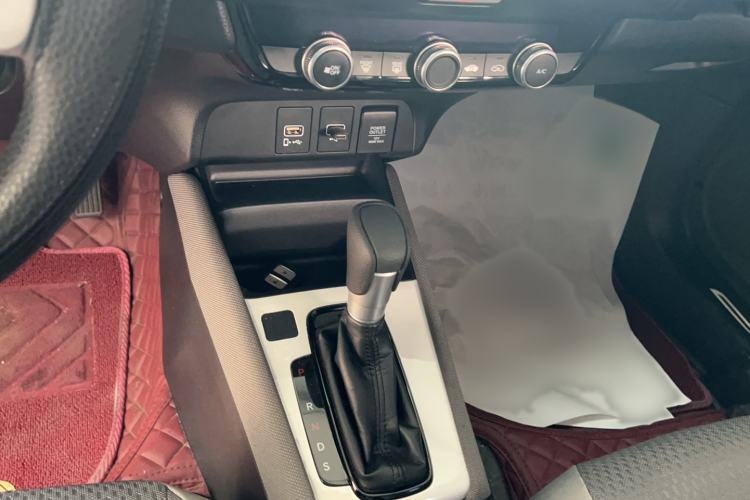 Used Honda LIFE 2021 1.5L CVT CRO-S Fun Edition Gear Lever