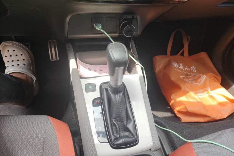 Used Honda LIFE 2021 1.5L CVT SPORT Heartbeat Edition Gear Lever