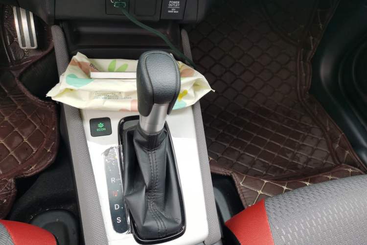 Used Honda LIFE 2021 1.5L CVT SPORT Heartbeat Edition Gear Lever
