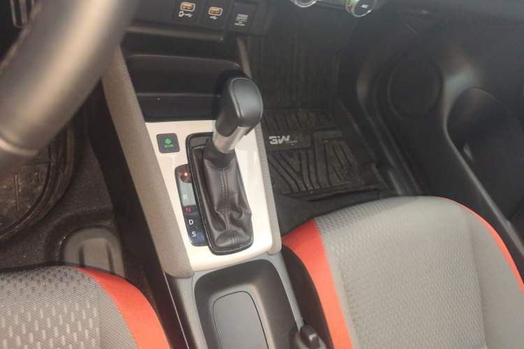 Used Honda LIFE 2021 1.5L CVT SPO-SS Dynamic Edition Gear Lever