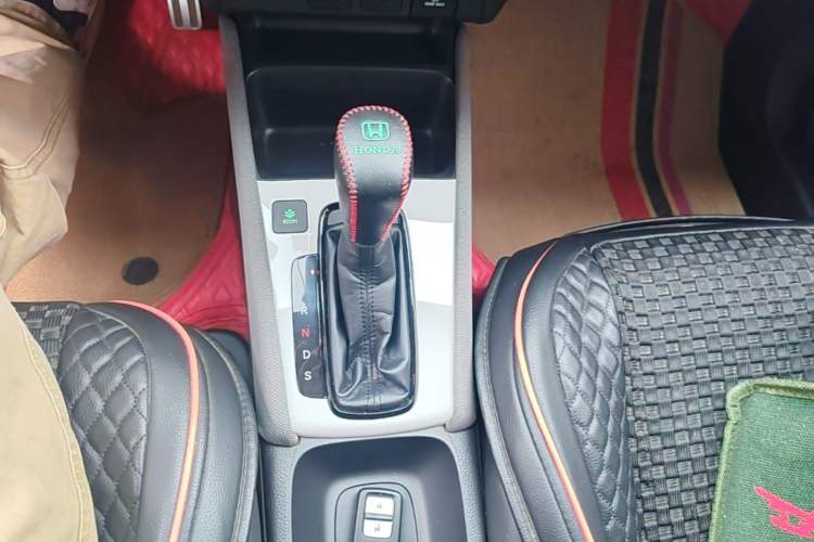 Used Honda LIFE 2021 1.5L CVT SPO-SS Dynamic Edition Gear Lever