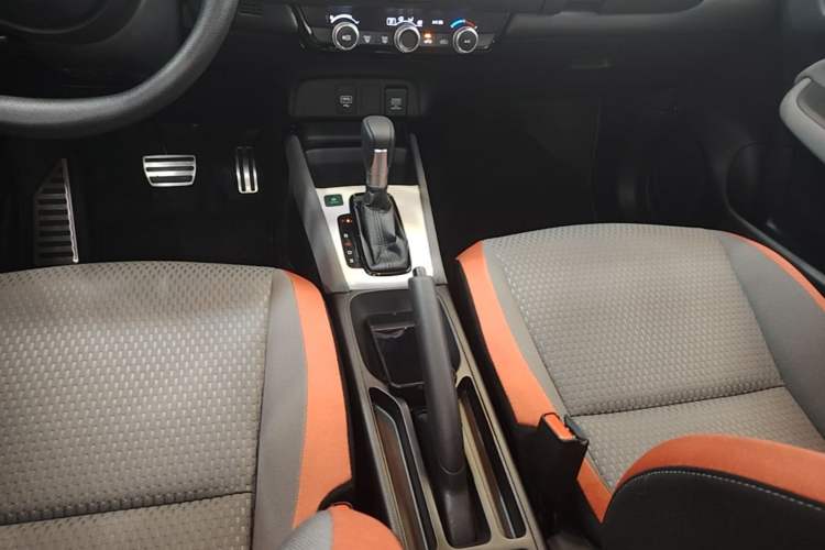 Used Honda LIFE 2021 1.5L CVT SPORT Heartbeat Edition Gear Lever