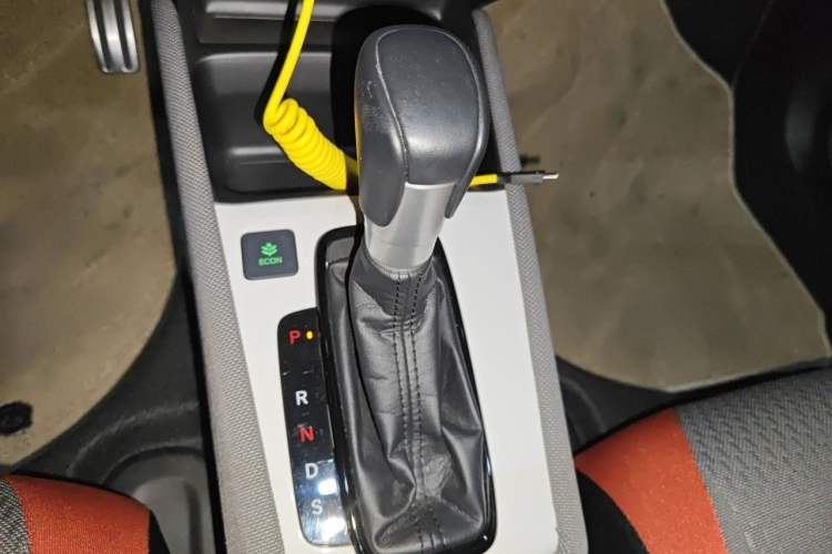Used Honda LIFE 2021 1.5L CVT SPO-SS Dynamic Edition Gear Lever