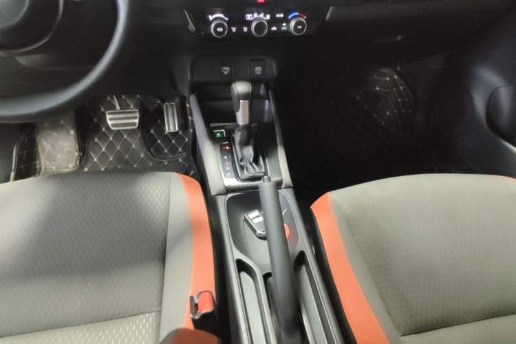 Used Honda LIFE 2021 1.5L CVT SPORT Heartbeat Edition Gear Lever