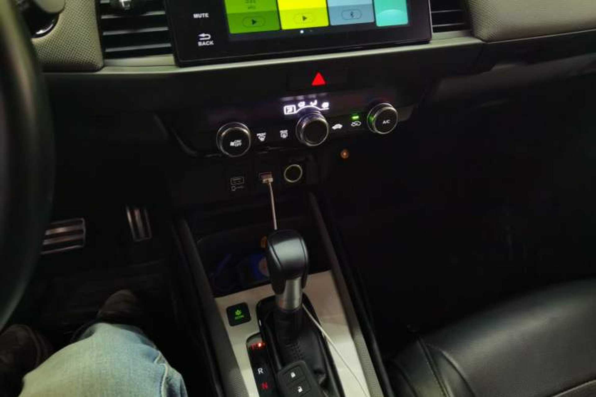 Used Honda LIFE 2021 1.5L CVT SPO-SS Dynamic Edition Gear Lever
