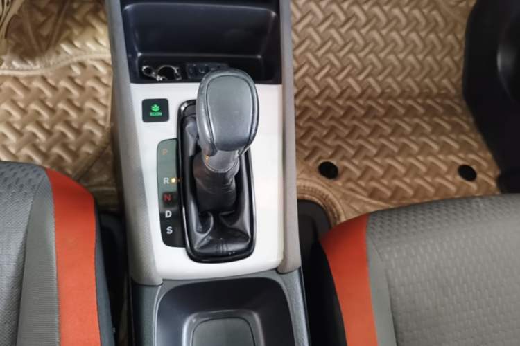Used Honda LIFE 2021 1.5L CVT SPO-SS Dynamic Edition Gear Lever