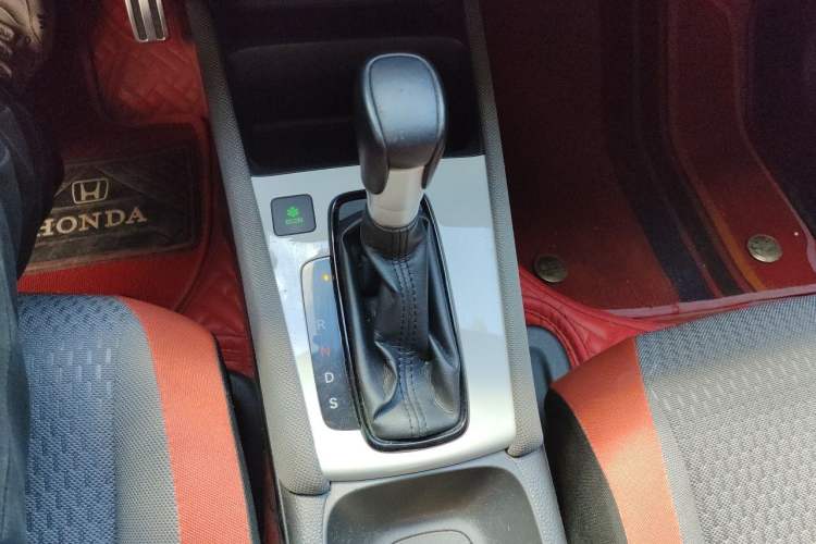 Used Honda LIFE 2021 1.5L CVT SPO-SS Dynamic Edition Gear Lever