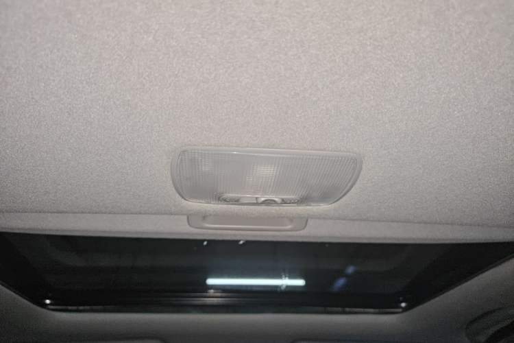 Used Honda LIFE 2021 1.5L CVT SPO-SS Dynamic Edition Headliner