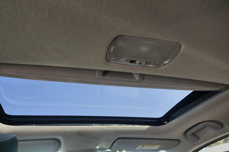 Used Honda LIFE 2021 1.5L CVT SPO-SS Dynamic Edition Headliner