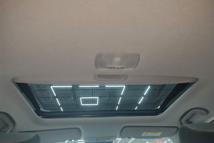Used Honda LIFE 2021 1.5L CVT SPO-SS Dynamic Edition Headliner