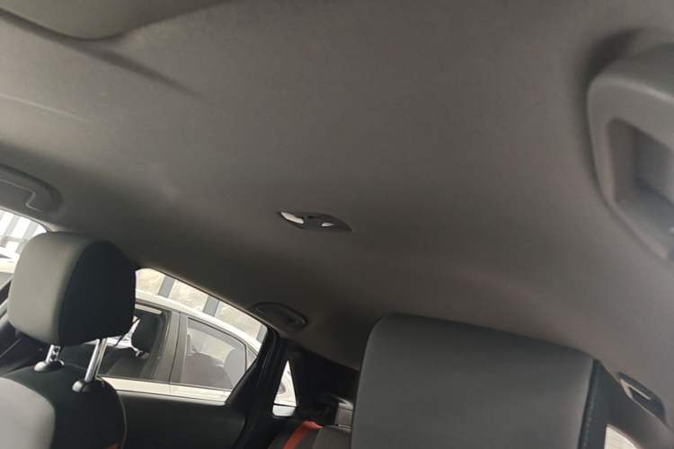 Used Honda LIFE 2021 1.5L CVT SPORT Heartbeat Edition Headliner