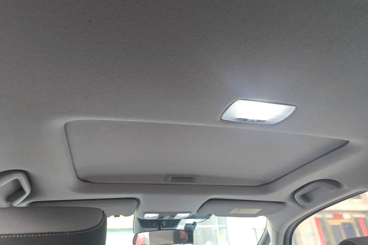 Used Honda LIFE 2021 1.5L CVT CRO-SS Fun Edition Headliner