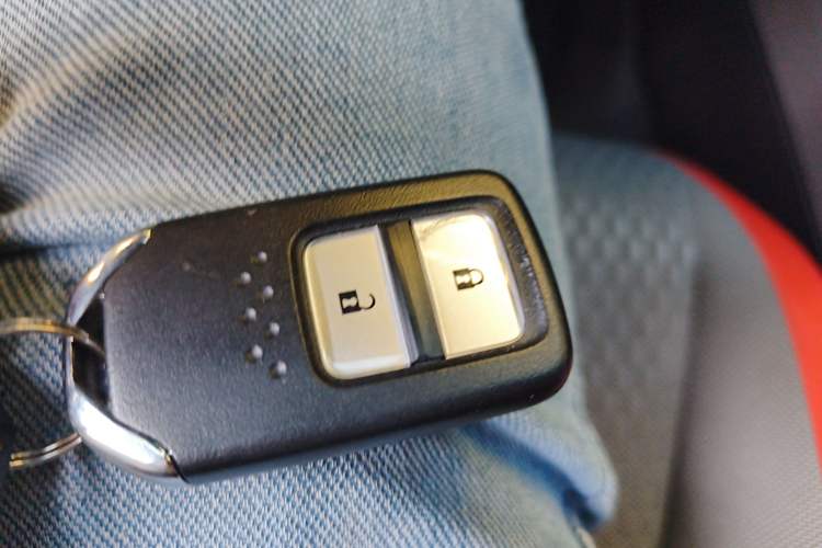 Used Honda LIFE 2021 1.5L CVT SPO-SS Dynamic Edition Interior 1