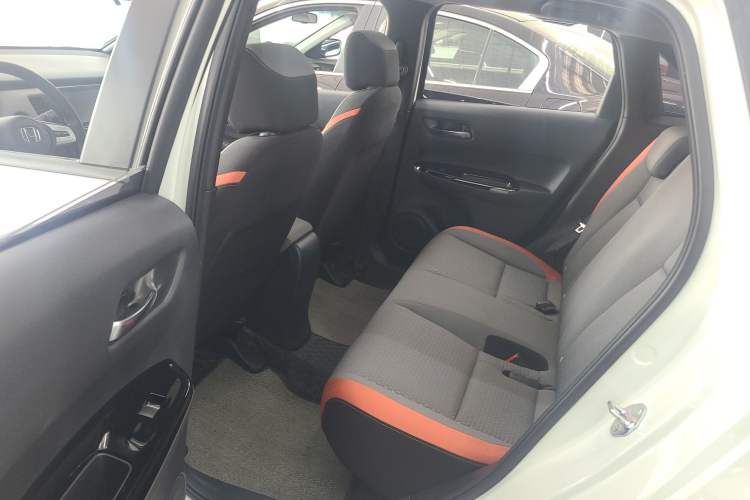 Used Honda LIFE 2021 1.5L CVT SPO-SS Dynamic Edition Interior 1