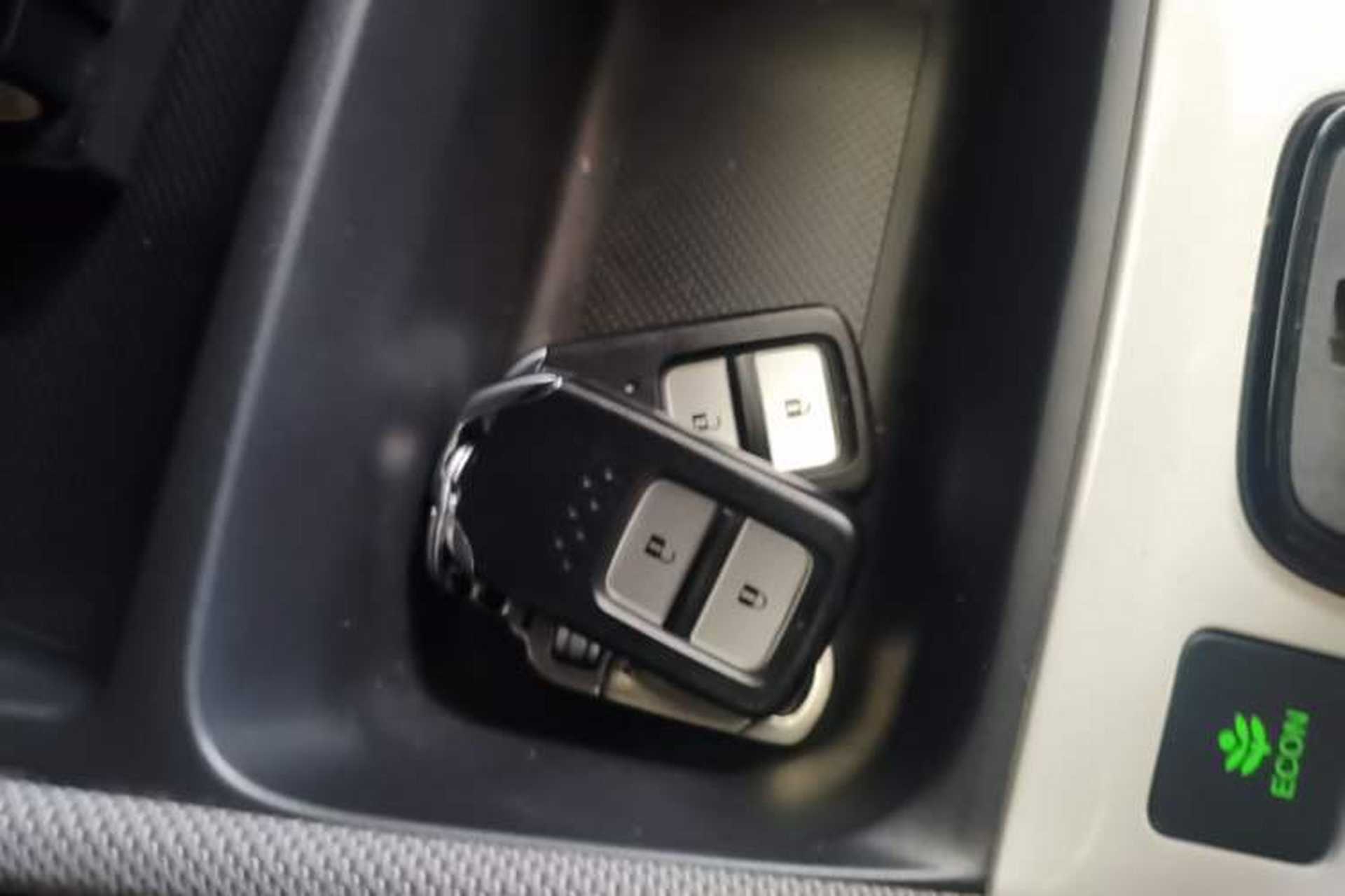 Used Honda LIFE 2021 1.5L CVT SPORT Heartbeat Edition Interior 1