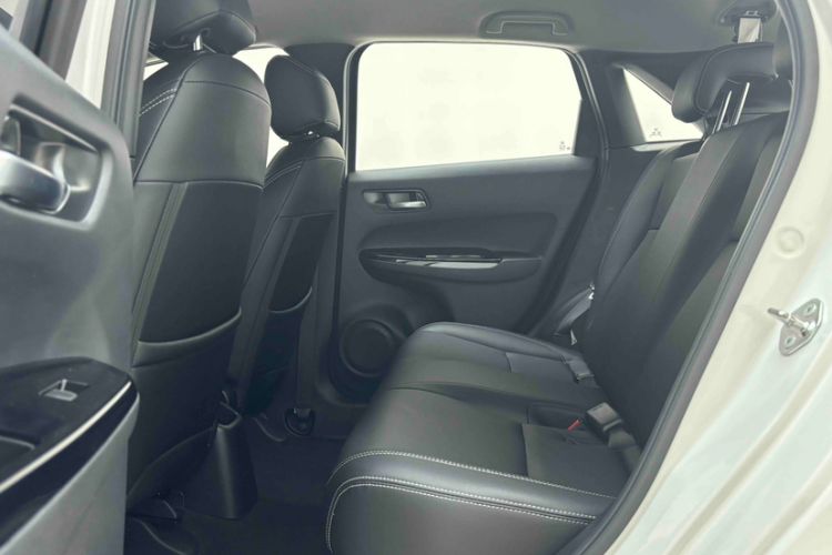 Used Honda LIFE 2021 1.5L CVT SPORT Heartbeat Edition Interior 1