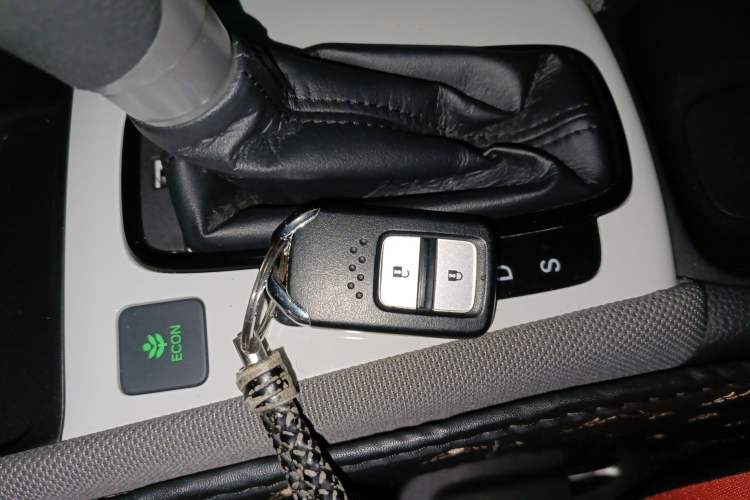 Used Honda LIFE 2021 1.5L CVT SPORT Heartbeat Edition Interior 1