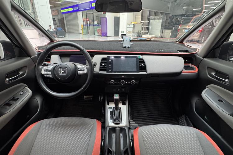 Used Honda LIFE 2021 1.5L CVT SPO-SS Dynamic Edition Interior 1
