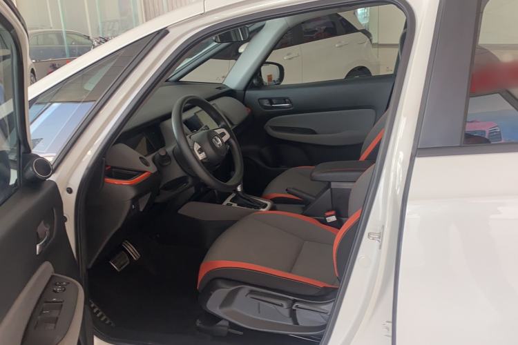 Used Honda LIFE 2021 1.5L CVT SPORT Heartbeat Edition Interior 1