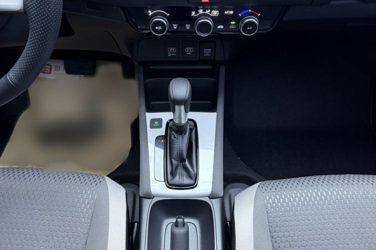 Used Honda LIFE 2021 1.5L CVT CRO-S Fun Edition Interior 2