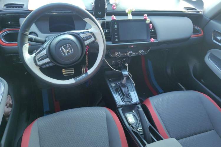 Used Honda LIFE 2021 1.5L CVT SPO-SS Dynamic Edition Interior 2
