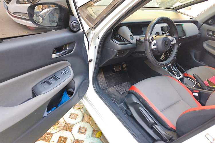 Used Honda LIFE 2021 1.5L CVT SPO-SS Dynamic Edition Interior 3
