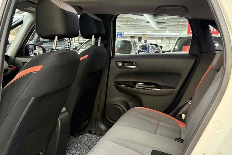 Used Honda LIFE 2021 1.5L CVT SPO-SS Dynamic Edition Interior 3