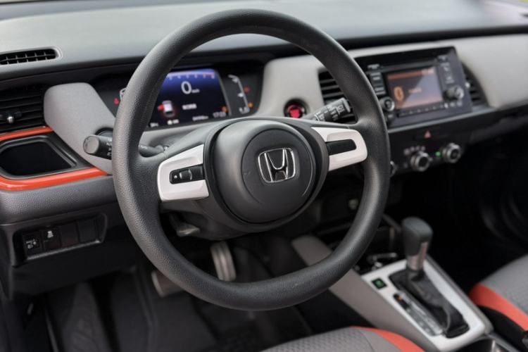 Used Honda LIFE 2021 1.5L CVT SPORT Heartbeat Edition Interior 3