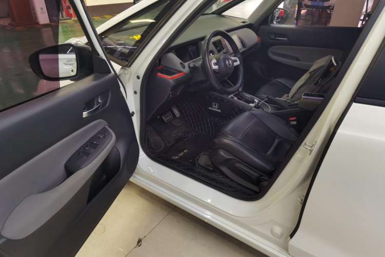 Used Honda LIFE 2021 1.5L CVT SPO-SS Dynamic Edition Interior 3