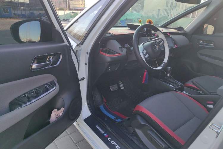 Used Honda LIFE 2021 1.5L CVT SPO-SS Dynamic Edition Interior 3