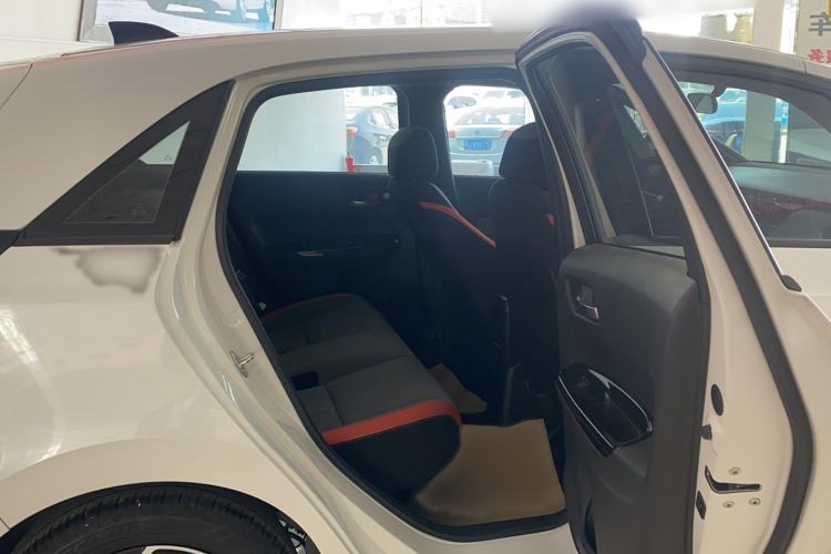 Used Honda LIFE 2021 1.5L CVT SPORT Heartbeat Edition Interior 3