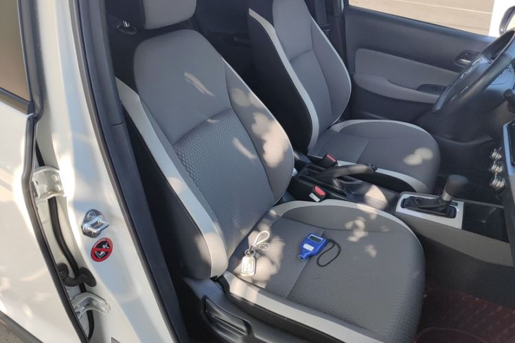 Used Honda LIFE 2021 1.5L CVT CRO-S Fun Edition Interior 6