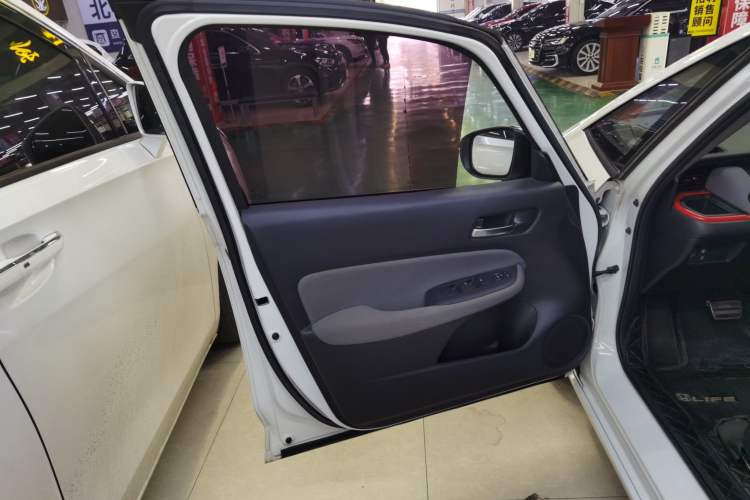Used Honda LIFE 2021 1.5L CVT SPO-SS Dynamic Edition Interior 7