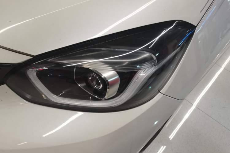 Used Honda LIFE 2021 1.5L CVT SPORT Heartbeat Edition Left Front Headlight