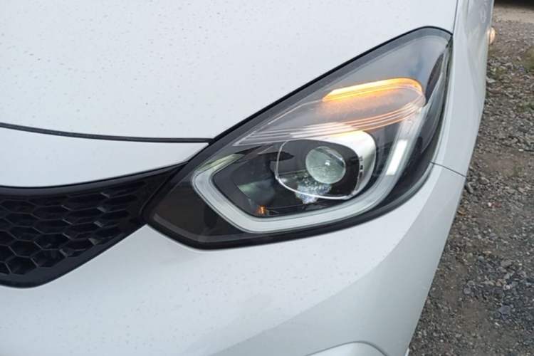Used Honda LIFE 2021 1.5L CVT SPORT Heartbeat Edition Left Front Headlight