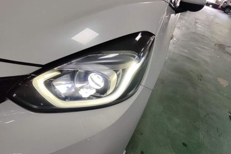 Used Honda LIFE 2021 1.5L CVT SPORT Heartbeat Edition Left Front Headlight