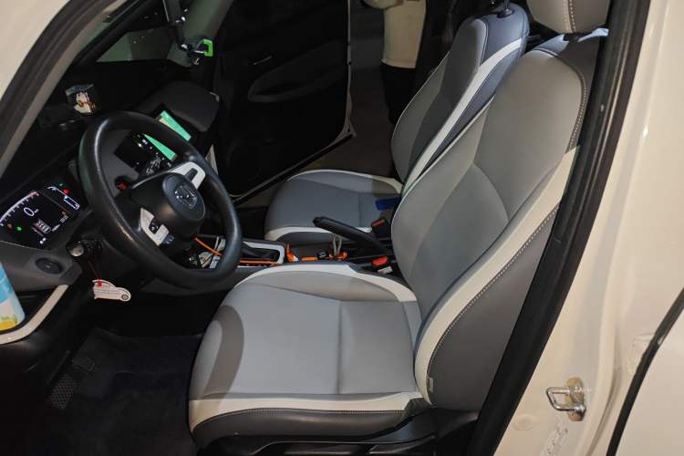 Used Honda LIFE 2021 1.5L CVT CRO-S Fun Edition Left Front Seat