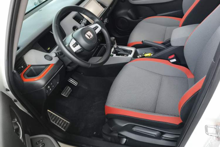 Used Honda LIFE 2021 1.5L CVT SPO-SS Dynamic Edition Left Front Seat