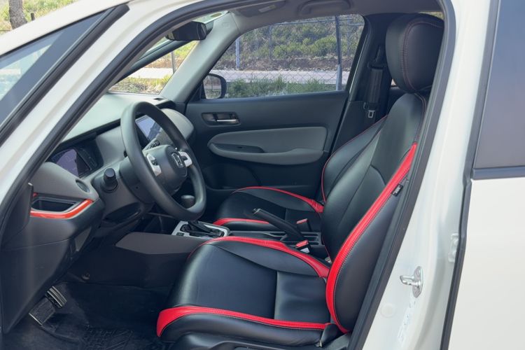 Used Honda LIFE 2021 1.5L CVT SPORT Heartbeat Edition Left Front Seat