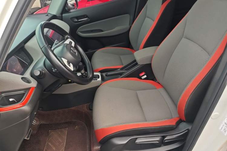 Used Honda LIFE 2021 1.5L CVT SPO-SS Dynamic Edition Left Front Seat