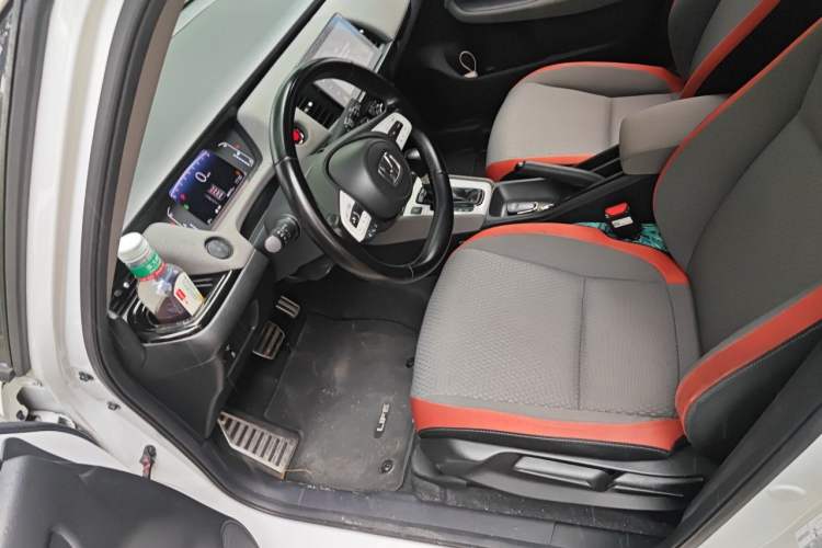 Used Honda LIFE 2021 1.5L CVT SPO-SS Dynamic Edition Left Front Seat