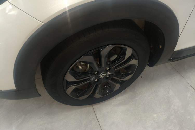 Used Honda LIFE 2021 1.5L CVT CRO-S Fun Edition Left Front Wheel Hub