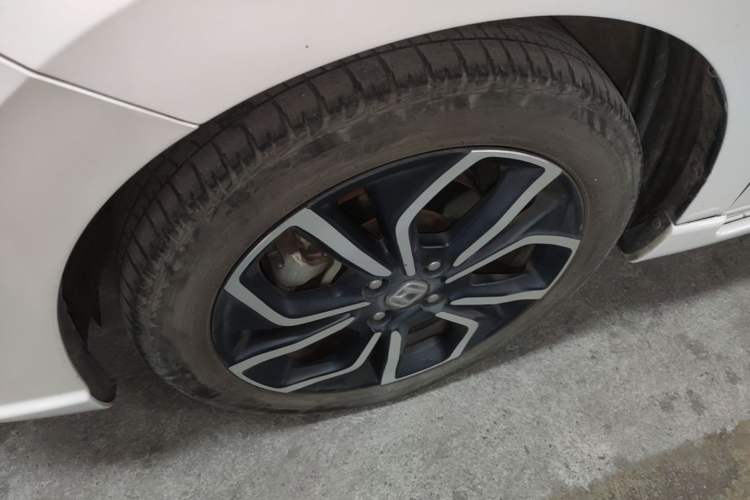 Used Honda LIFE 2021 1.5L CVT SPO-SS Dynamic Edition Left Front Wheel Hub