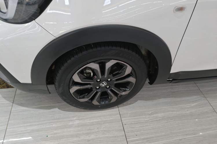 Used Honda LIFE 2021 1.5L CVT CRO-S Fun Edition Left Front Wheel Hub