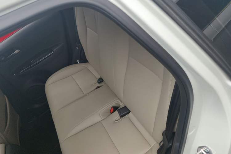 Used Honda LIFE 2021 1.5L CVT SPO-SS Dynamic Edition Left Rear Seat