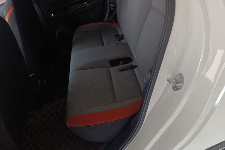 Used Honda LIFE 2021 1.5L CVT SPORT Heartbeat Edition Left Rear Seat