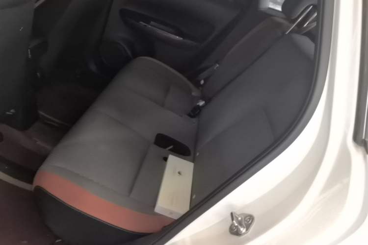 Used Honda LIFE 2021 1.5L CVT SPORT Heartbeat Edition Left Rear Seat