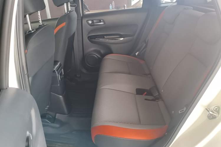 Used Honda LIFE 2021 1.5L CVT SPORT Heartbeat Edition Left Rear Seat