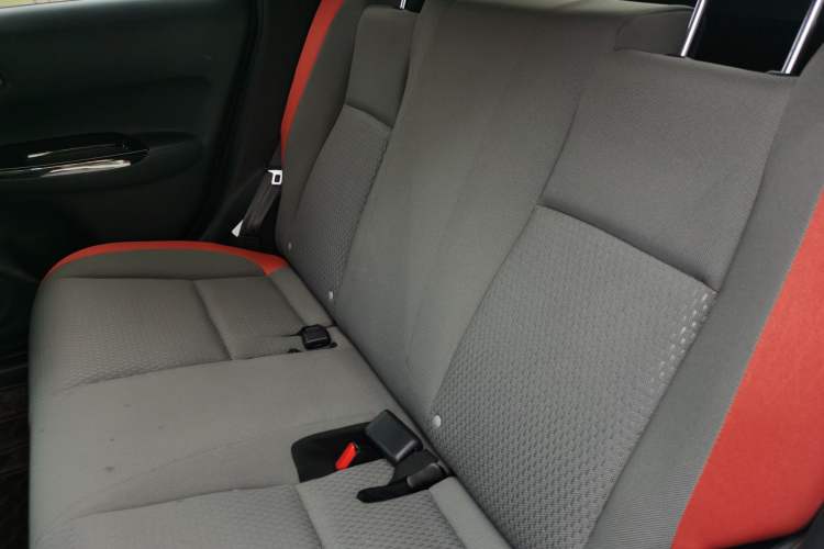 Used Honda LIFE 2021 1.5L CVT SPORT Heartbeat Edition Left Rear Seat