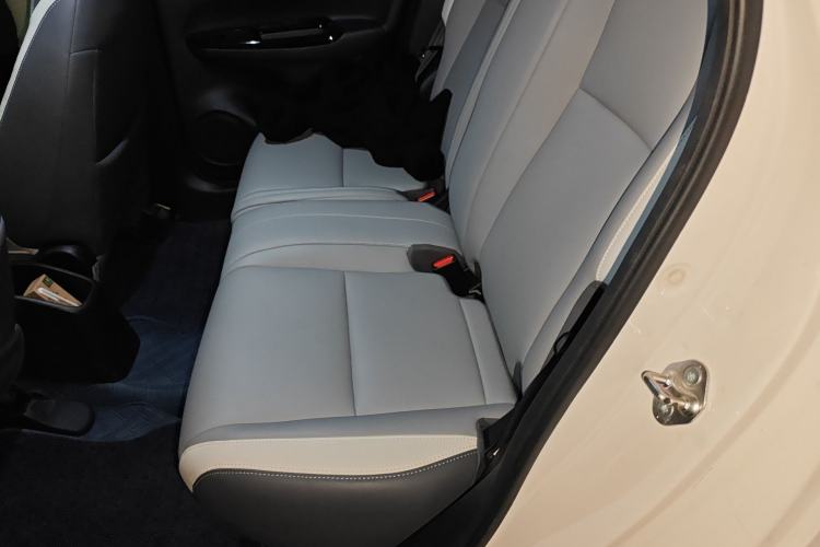 Used Honda LIFE 2021 1.5L CVT CRO-S Fun Edition Left Rear Seat